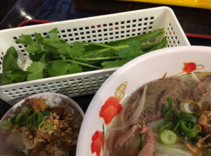 ■ベトナム酒場 ビアホイ 梅田中心でベトナム料理を
